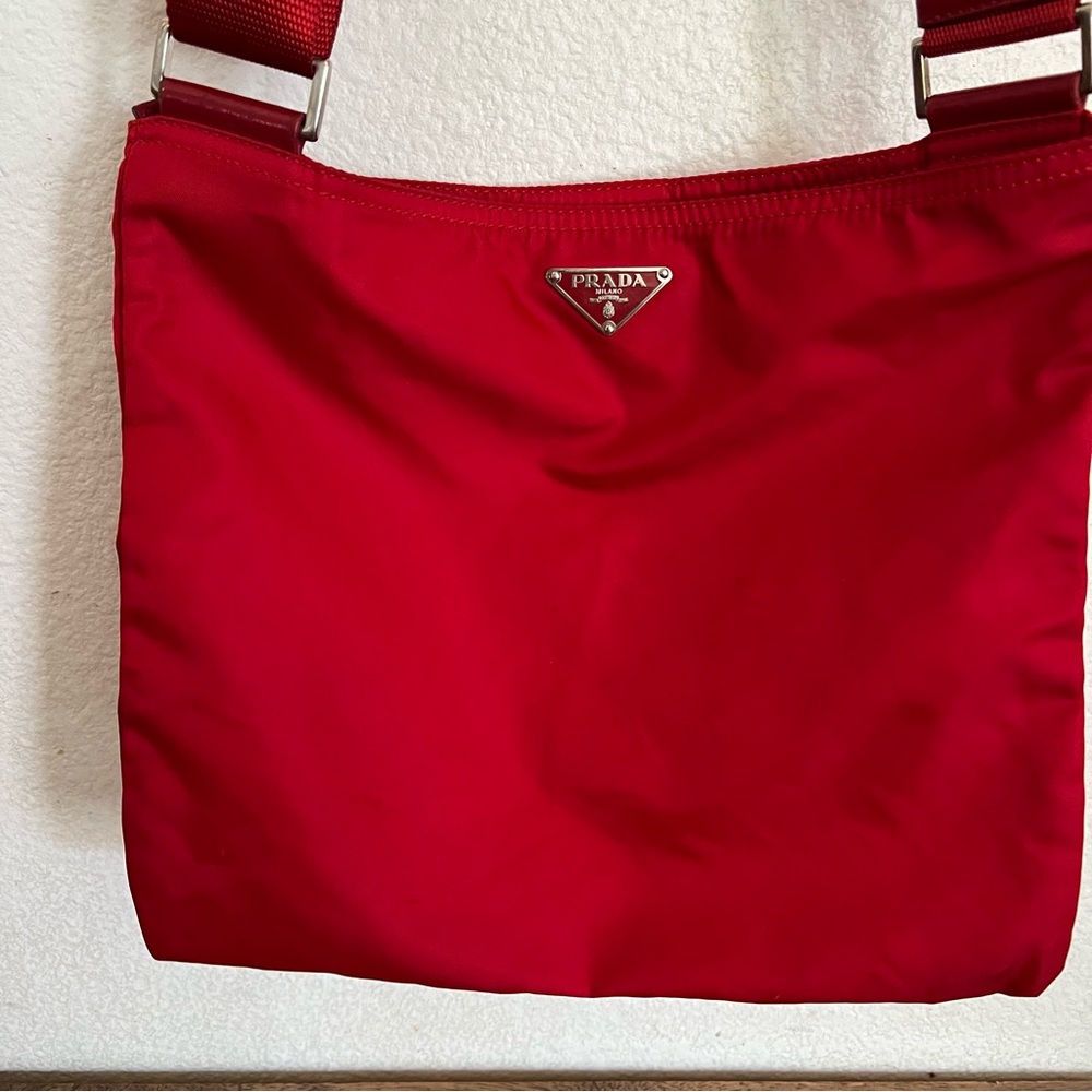 PRADA Tessuto Nylon Shoulder Bag Red Triangle Logo Plate Crossbody - Picture 14 of 16